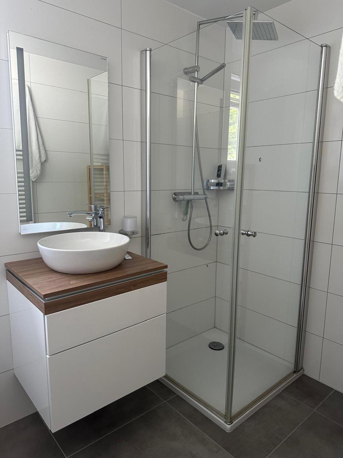Stilvoll Wohnen Am Brasselsberg Apartamento Kassel Exterior foto